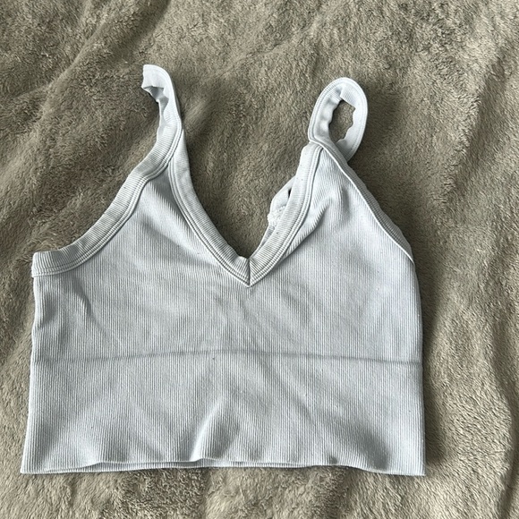 light blue crop top one size - Picture 1 of 1